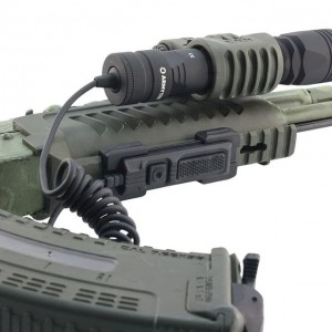 Обзор на магнитную выносную кнопку ARMYTEK MRS-01 для тактических фонарей Обзор на магнитную выносную кнопку ARMYTEK MRS-01 для тактических фонарей