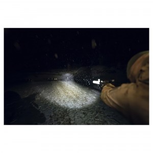 Обзор на фонарь ARMYTEK Partner C2 Parma: Надежный тактический партнер Обзор на фонарь ARMYTEK Partner C2 Parma: Надежный тактический партнер